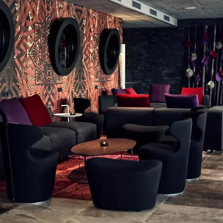 Hotel Mainport Design
