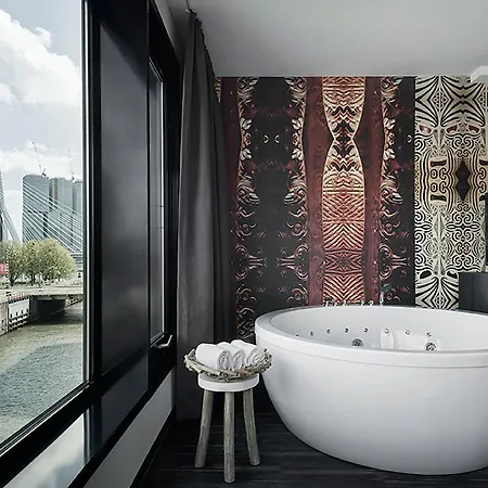 Hotel Mainport Rotterdam, A Hilton Affiliate